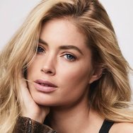 L\'oreal Paris Brow Artist Xpert 7gr - Cool Blond L\'oreal Paris Brow Artist Xpert 7gr - Cool Blond