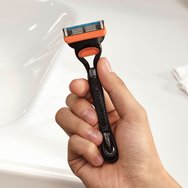 Gillette Fusion5 Male Premium BladeRazor System 1 Част и резервна бръснеща глава 1 бр