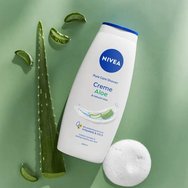 Nivea Creme Aloe With Vitamins & Oils Shower Gel 650ml