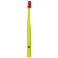 Curaprox CS 5460 Ultra Soft Toothbrush 1 Парче - Светло зелено / Фуксия - Четка за зъби Curen с изключително меки и издръжливи косми за ефективно почистване Curaprox CS 5460 Ultra Soft Toothbrush 1 Парче - Светло зелено / Фуксия - Четка за зъби Curen с изключително меки и издръжливи косми за ефективно почистване