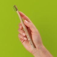 Curaprox CS Wood 4440 Ultra Soft Toothbrush 1 брой - зелено