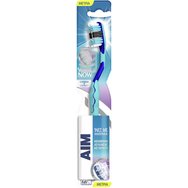 Aim White Now Carbon+Correct Toothbrush 1 брой - светло син - Четка за зъби със средни въглеродни влакна за по-гладки и бели зъби със защитно покритие Aim White Now Carbon+Correct Toothbrush 1 брой - светло син - Четка за зъби със средни въглеродни влакна за по-гладки и бели зъби със защитно покритие