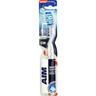 Aim White Now Carbon+Correct Toothbrush 1 брой - светло син - Четка за зъби с твърди въглеродни влакна за по-гладки и бели зъби със защитно покритие Aim White Now Carbon+Correct Toothbrush 1 брой - светло син - Четка за зъби с твърди въглеродни влакна за по-гладки и бели зъби със защитно покритие