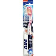 Aim White Now Carbon+Correct Toothbrush 1 брой - Розов - Четка за зъби с твърди въглеродни влакна за по-гладки и бели зъби със защитно покритие Aim White Now Carbon+Correct Toothbrush 1 брой - Розов - Четка за зъби с твърди въглеродни влакна за по-гладки и бели зъби със защитно покритие