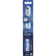 Oral-B Pro Expert Clinical Medium Toothbrush 1 бр - светло синя - Ръчна четка за зъби със средно твърди влакна за премахване на плака и защита от кариес Oral-B Pro Expert Clinical Medium Toothbrush 1 бр - светло синя - Ръчна четка за зъби със средно твърди влакна за премахване на плака и защита от кариес