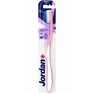 Jordan Clean Between Deep & Gentle Toothbrush Soft 0.01mm 1 брой - Розова - Мека четка за зъби за дълбоко почистване с изключително фини влакна Jordan Clean Between Deep & Gentle Toothbrush Soft 0.01mm 1 брой - Розова - Мека четка за зъби за дълбоко почистване с изключително фини влакна