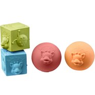 Sophie La Giraffe Coffret D\'Eveil Awakening Gift Set Подаръчен комплект с играчки за ранно развитие, подходящ за бебета от 3 месеца & нагоре 5 броя Sophie La Giraffe Coffret D\'Eveil Awakening Gift Set Подаръчен комплект с играчки за ранно развитие, подходящ за бебета от 3 месеца & нагоре 5 броя