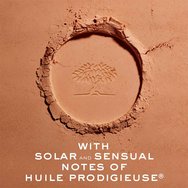 Nuxe Prodigieux Multi-Use Bronzing Powder Бронзираща пудра с многофункционална употреба, която подчертава, интензифицира & освежава тена 9,5g