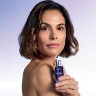 Institut Esthederm Intensive Hyaluronic+ Wrinkle-Filling Serum Серум за лице с интензивно действие срещу бръчки & фини линии с три типа хиалуронова киселина 30ml Institut Esthederm Intensive Hyaluronic+ Wrinkle-Filling Serum Серум за лице с интензивно действие срещу бръчки & фини линии с три типа хиалуронова киселина 30ml