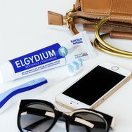 Elgydium Promo Whitening Toothpaste Избелваща паста за зъби за блестяща и красива усмивка 150ml (2x75ml) Elgydium Promo Whitening Toothpaste Избелваща паста за зъби за блестяща и красива усмивка 150ml (2x75ml)