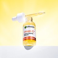 Garnier Skinactive Vitamin C Glow Boost Serum 30ml Garnier Skinactive Vitamin C Glow Boost Serum 30ml