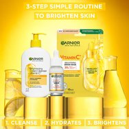Garnier Skinactive Vitamin C Brightening Cleanser Cream Крем за почистване на лице с витамин C за блясък и ежедневна употреба 250ml Garnier Skinactive Vitamin C Brightening Cleanser Cream Крем за почистване на лице с витамин C за блясък и ежедневна употреба 250ml