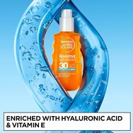 Garnier Ambre Solaire Spf30 Sensitive Advanced Hydrating Sun Water Хидратираща двуфазна слънцезащитна вода с висока защита за тяло, лице и коса с хиалуронова киселина 150ml