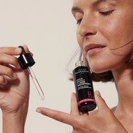 Novexpert Promo Anti-Aging Hyaluronic Acid Booster Serum 30ml & Moisturizing Anti-Wrinkle Lip\'up Lip Balm