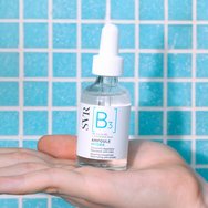SVR [B3] Ampoule Hydra Repairing Concentrate Serum Възстановяващ серум с витамин B3 и против бръчки за хидратация и антиейджинг 30ml