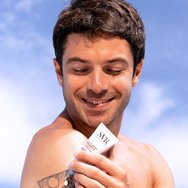 SVR Cicavit+ Soothing Protecting SPF50+ Anti-Mark Cream Регенериращ и слънцезащитен крем с много висока защита, невидима текстура и без аромат 40ml