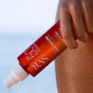 SVR Sun Secure Huile Spf50+ Dry & Nourishing Satin Finish Oil Подхранващо слънцезащитно масло с висока защита за лице, тяло и коса с летен аромат 200ml SVR Sun Secure Huile Spf50+ Dry & Nourishing Satin Finish Oil Подхранващо слънцезащитно масло с висока защита за лице, тяло и коса с летен аромат 200ml