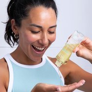 SVR Physiopure Gentle Make-Up Remover Oil Нежно почистващо и демакииращо масло за лице с витамин Е и бадемово масло 150ml SVR Physiopure Gentle Make-Up Remover Oil Нежно почистващо и демакииращо масло за лице с витамин Е и бадемово масло 150ml