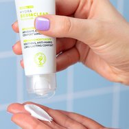 SVR Sebiaclear Hydra Repairing Moisturiser Cream Крем за лице за възстановяване на дехидратирана, склонна към акне кожа с 5% ниацинамид и керамиди 40ml