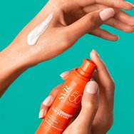 SVR Sun Secure Spf50+ Wrinkles & Brown Spots Photo-Age Fluide Течен слънцезащитен флуид за лице с много висока защита срещу фотостареене, бръчки и тъмни петна 40ml SVR Sun Secure Spf50+ Wrinkles & Brown Spots Photo-Age Fluide Течен слънцезащитен флуид за лице с много висока защита срещу фотостареене, бръчки и тъмни петна 40ml