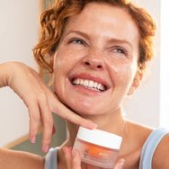SVR [C20] Biotic Smoothing Unifying Cream Крем за лице с 20% оптимизиран витамин C за сияйна кожа 50ml