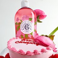 Roger & Gallet Rose Wellbeing Shower Gel - 500ml Roger & Gallet Rose Wellbeing Shower Gel - 500ml