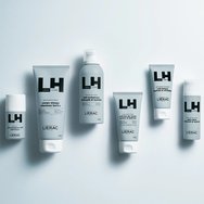 Lierac Promo Homme Anti-Fatigue Hydrate & Revitalize Gel 50ml & Shower Gel 200ml & Δώρο Νεσεσέρ 1 Τεμάχιο