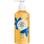 Roger & Gallet Vanille Soleil Body Lotion Освежаващ лосион за тяло с аромат на ванилия, жасмин и нотки на иланг-иланг 250ml Roger & Gallet Vanille Soleil Body Lotion Освежаващ лосион за тяло с аромат на ванилия, жасмин и нотки на иланг-иланг 250ml