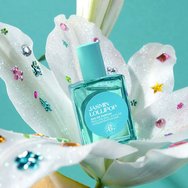 Roger & Gallet Jasmin Lollipop Eau de Parfum Roll-On Концентриран Roll-On Аромат с Блестящи Нотки на Жасмин, Круша & Кисели Бонбони 15ml