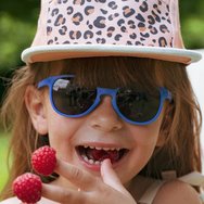 Kietla Kids Sunglasses Wazz 2-4 Years Код WA3SUNINTENSEBLUE, 1 бр - Intense Blue Kietla Kids Sunglasses Wazz 2-4 Years Код WA3SUNINTENSEBLUE, 1 бр - Intense Blue