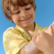 Nivea Sun Kids Ultra Protect & Play Spf50+ Cream Детски слънцезащитен крем за лице и тяло с много висока защита и дълготрайно действие 150ml