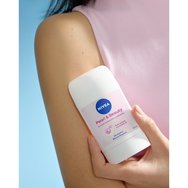Nivea Pearl & Beauty Deodorant Stick 72h Дамски дезодорант стик с натурален екстракт от перли и масло от авокадо за хидратация 50ml Nivea Pearl & Beauty Deodorant Stick 72h Дамски дезодорант стик с натурален екстракт от перли и масло от авокадо за хидратация 50ml