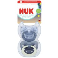 Nuk First Choice Classic Day & Night Silicone Soother 18-36m Ортодонтска силиконова залъгалка, 2 броя - синьо-сива Nuk First Choice Classic Day & Night Silicone Soother 18-36m Ортодонтска силиконова залъгалка, 2 броя - синьо-сива