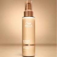 Wella Professionals Ultimate Smooth Step 4 Silky Milk Leave-In Емулсия, подходяща за фина до нормална коса, която запазва мекотата, контролира накъдрянето и предпазва от UV лъчи и топлина 100ml
