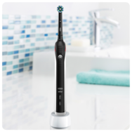 Oral-B Pro 2 2500  Black Edition Електрическа четка за зъби & Калъф за съхранение при пътуване
