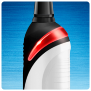 Oral-B Pro 2 2500  Black Edition Електрическа четка за зъби & Калъф за съхранение при пътуване