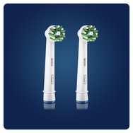 Oral-B CrossAction with CleanMaximiser Technology Electric Toothbrush Heads White 2 бр