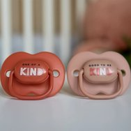 Tommee Tippee Anytime Orthodontic Silicone Soother 18-36m 2 броя - Пудра / Теракота