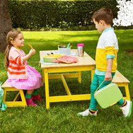 Munchkin Bento Box Yellow / Pink Кутия за храна с отделения & вилица & лъжица 1 брой Munchkin Bento Box Yellow / Pink Кутия за храна с отделения & вилица & лъжица 1 брой