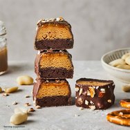 My Protein Layered Bar 60g 1 бр - Peanut Pretzel