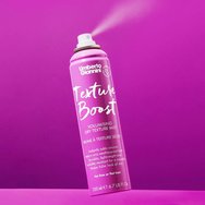 Umberto Giannini Texture Boost Volumising Texture Spray Спрей за сух обем, идеален за фина и права коса 200ml Umberto Giannini Texture Boost Volumising Texture Spray Спрей за сух обем, идеален за фина и права коса 200ml