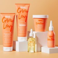 Umberto Giannini Roseary Scalp & Hair Oil Укрепващо масло за коса за корени и краища за растеж, подхранване и възстановяване 50ml Umberto Giannini Roseary Scalp & Hair Oil Укрепващо масло за коса за корени и краища за растеж, подхранване и възстановяване 50ml