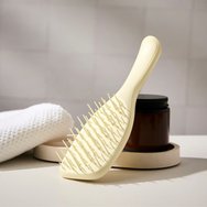 Tangle Teezer The Ultimate Detangler Extra Gentle Detangling Hairbruhsh 1 бр - Chamomile Tangle Teezer The Ultimate Detangler Extra Gentle Detangling Hairbruhsh 1 бр - Chamomile