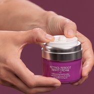 Youth Lab Promo Retinol Reboot Night Cream 50ml & Eye Serum 15ml & Подарък несесер 1 Брой Youth Lab Promo Retinol Reboot Night Cream 50ml & Eye Serum 15ml & Подарък несесер 1 Брой