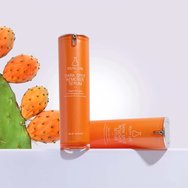 Youth Lab Promo Dark Spot Remover Serum 30ml & Age-Defense Spf50 Watery Sunscreen 40ml & Подарък несесер 1 брой Youth Lab Promo Dark Spot Remover Serum 30ml & Age-Defense Spf50 Watery Sunscreen 40ml & Подарък несесер 1 брой