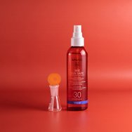 Apivita Bee Sun Safe Satin Touch Tan Perfecting Body Oil With Sunflower & Carrot Spf30, 200ml Apivita Bee Sun Safe Satin Touch Tan Perfecting Body Oil With Sunflower & Carrot Spf30, 200ml