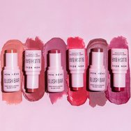 Mon Reve Blush Bar Sheer Moisturizing Blush Stick Хидратиращ кремообразен руж във формат Stick 5,5g - 07 Mon Reve Blush Bar Sheer Moisturizing Blush Stick Хидратиращ кремообразен руж във формат Stick 5,5g - 07