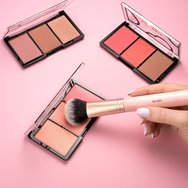 Mon Reve Blush On! Trio Palette 3 x 3,3g - No 3 Plum