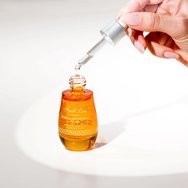 Fresh Line Face Remedies Hesperides Brightening & Hydrating Dry Oil Сухо олио Hesperides за блясък и хидратация с етерично масло от портокал и витамини C, E & F 30ml Fresh Line Face Remedies Hesperides Brightening & Hydrating Dry Oil Сухо олио Hesperides за блясък и хидратация с етерично масло от портокал и витамини C, E & F 30ml