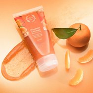 Fresh Line Mandarin & Orange Shower Scrub Освежаващ и ревитализиращ ексфолиант за тяло под душа с натурален състав с мандарина и портокал 150ml Fresh Line Mandarin & Orange Shower Scrub Освежаващ и ревитализиращ ексфолиант за тяло под душа с натурален състав с мандарина и портокал 150ml